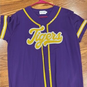 Women’s Game day shirt LSU
